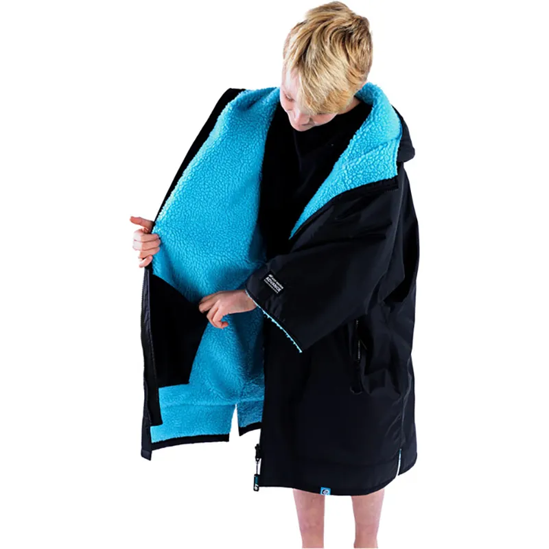 Dryrobe Kids Advance Long Sleeve Robe V3 10-13 yrs Black/Blue-3